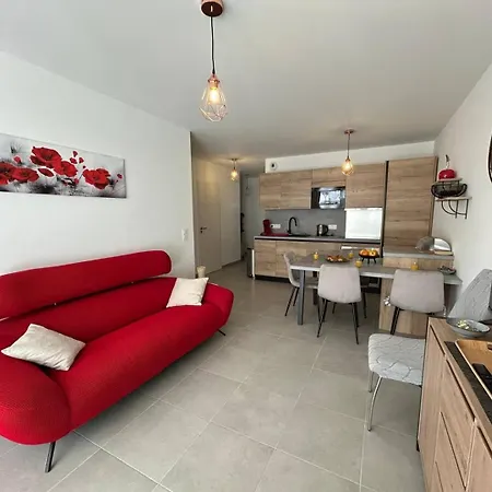 アパート Panarea Dec